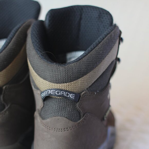 Hiking Boot - Iowa Renegade Mid-wide size 9 men's - Picture 3 of 7